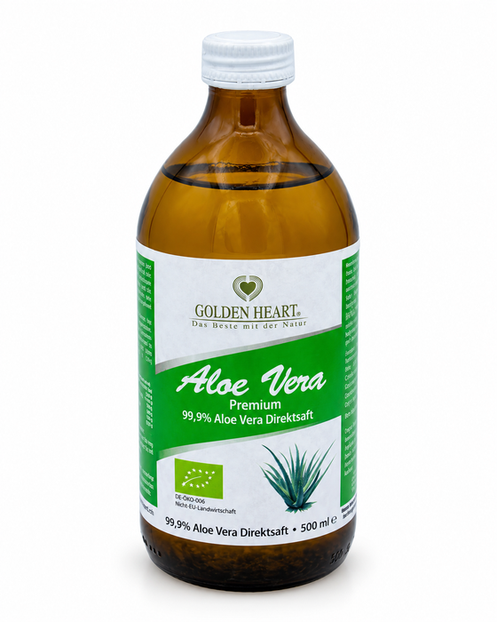 Golden Heart Aloe Vera Premium Direktsaft mit 99,9 % Aloe Vera in einer 500-ml-Glasflasche, frontal auf weißem Hintergrund fotografiert.