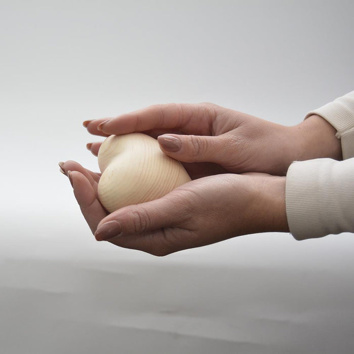 Zirbenholz Herz oder Zapfen | Handarbeit aus Südtirol