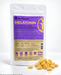 Ivansson’s Melatonin Schlafbonbons im weißen Standbeutel mit mehreren gelben Lutschtabletten vor dem Produkt auf hellem Hintergrund.